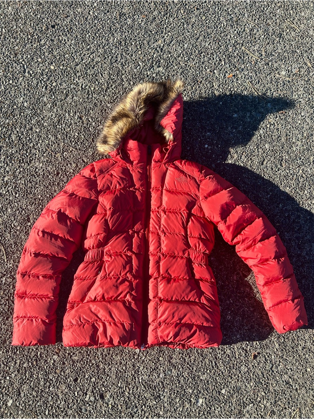 The North Face Women's Red Quilted Puffer Coat with Faux Fur Hood new